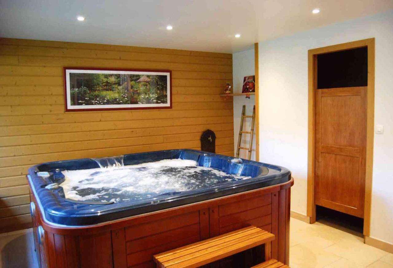 Le Clos Des Tilleuls La Vendelee ภายนอก รูปภาพ