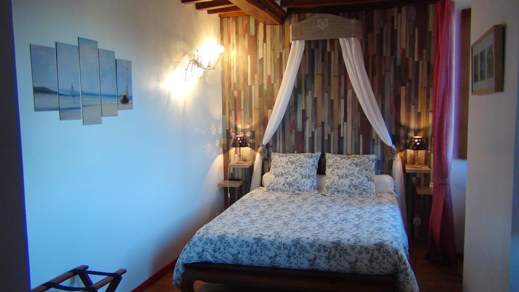 Le Clos Des Tilleuls La Vendelee ภายนอก รูปภาพ